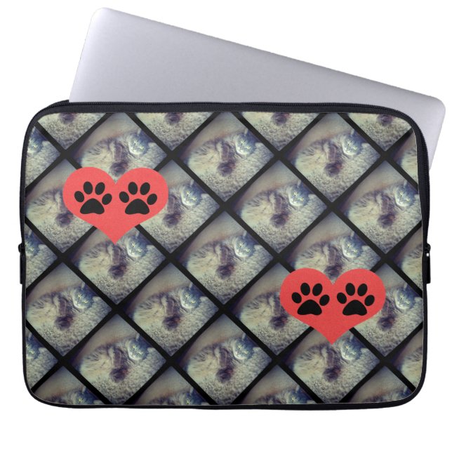 Capa Para Notebook Colagem de Gatos com Impressões de Pata por Shirle (Frente)