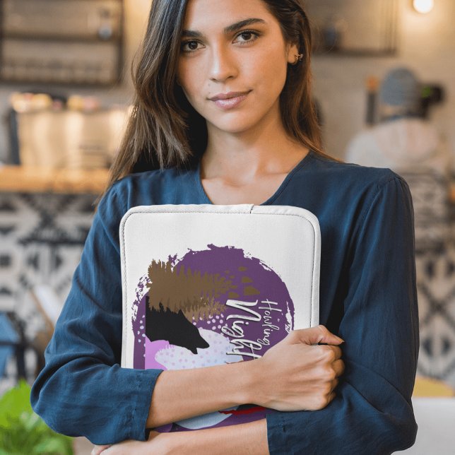 Capa Para Notebook Coleção de Carimbo de Halloween "Howling Night" (Halloween Stamp Collection - Howling Night Laptop Sleeve from The Beekeeper Store)