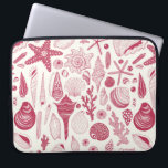 Capa Para Notebook Coloração do ano de 2023 em Viva Magenta<br><div class="desc">Padrão vetorial desenhado à mão com conchas marinhas</div>