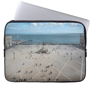 Capa Para Notebook Commerce Square de cima em Lisboa, Portugal