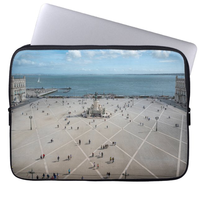 Capa Para Notebook Commerce Square de cima em Lisboa, Portugal (Frente)