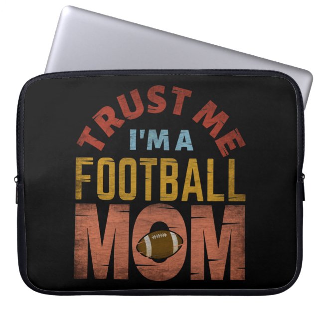 CAPA PARA NOTEBOOK CONFIE EM MIM, SOU MÃE DE JOGADOR DE FUTEBOL AMERI (Frente)