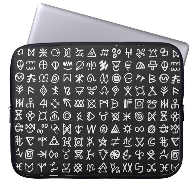 Capa Para Notebook Conjunto de símbolos que executam letras. oculto a (Frente)