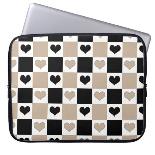 Capa Para Notebook Corações da Desktop Board em Taupe, Preto e Branco