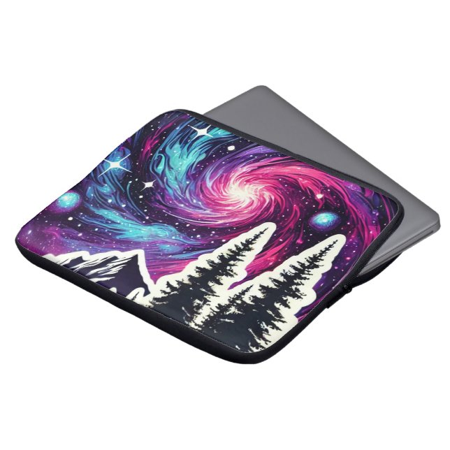 Capa Para Notebook Cosmic Forest: Galaxy Meets Nature (Frente Topo)