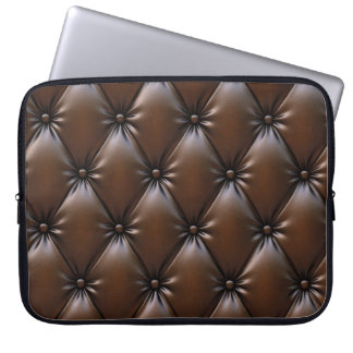 Capa Para Notebook Couro de Chocolate: Textura de Upholsteria Luxuosa