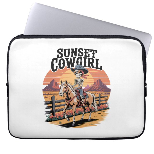 Capa Para Notebook Cowgirl Sunset Skeleton Riding Horse (Frente)