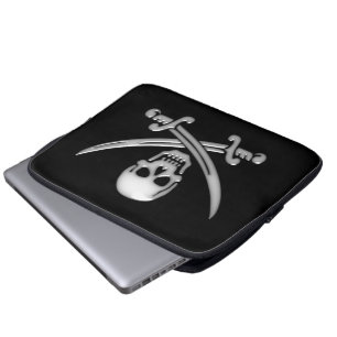 Capa Para Notebook Crânio e Espada Pirata Cruzadas (TLAPD)