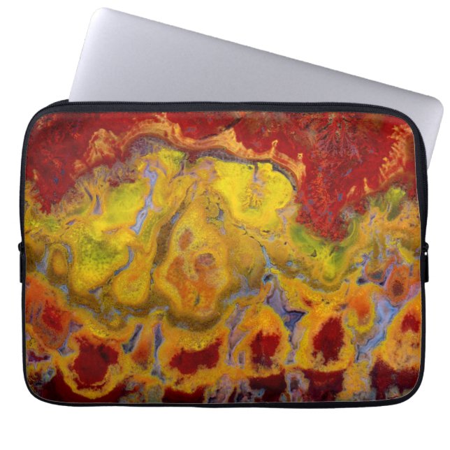 Capa Para Notebook Crayola Jasper Vermelho (Frente)