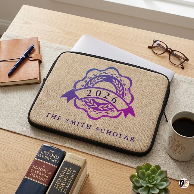 Capa Para Notebook Crest de Bolsista Personalizado da Turma de 2026 F (#graduation)