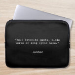 Capa Para Notebook Crie sua própria cotação<br><div class="desc">Crie sua própria bolsa de laptop de cotação personalizada. Apresenta tipografia minimalista da máquina de escrever.</div>