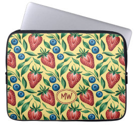 Capa Para Notebook Custom Strawberry Blueberry Pattern on Yellow 