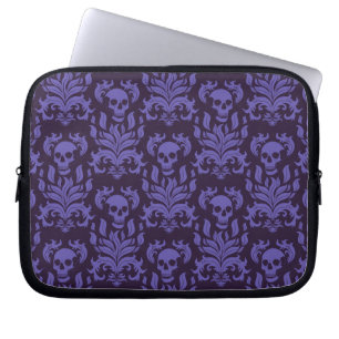 Capa Para Notebook Damasco com chamas no crânio em tons roxos