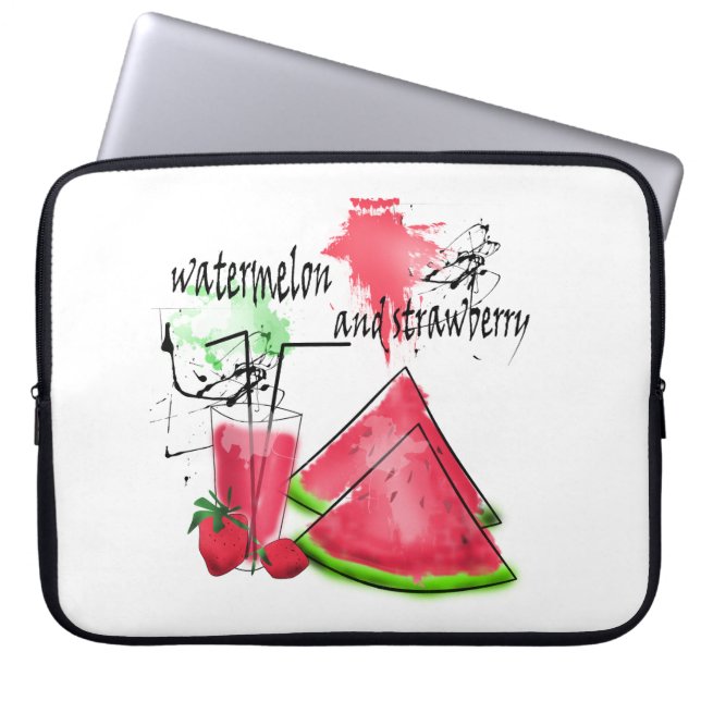 Capa Para Notebook Desenho em aquarela e morangos (Frente)