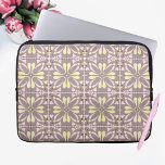 Capa Para Notebook Design de Cinza amarelo-rosa amarelo da manteiga e<br><div class="desc">Bolsa de laptop Cinza amarela amarela-amarela-amarela-Design da manteiga escandinava moderna.</div>
