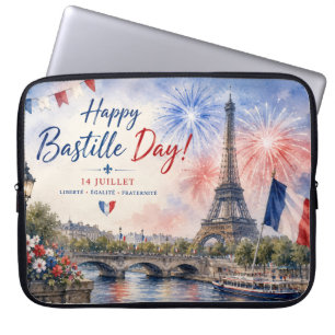 Capa Para Notebook Dia da Bastilha Torre Eiffel Rio Sena fogos de art