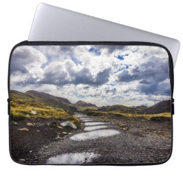 Capa Para Notebook Dia da Chuva em Torres Del Paine NP