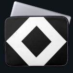 Capa Para Notebook Diamante Preto, Borda Branca Negrito<br><div class="desc">Um padrão ousado e geométrico com um diamante preto no centro cercado por um diamante branco que é flanqueado por 4 triângulos pretos nos cantos. Imagem criada digitalmente. Copyright © 2013 Claire E. Skinner. Todos os direitos reservados.</div>