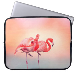 Capa Para Notebook Dois flamingos cor-de-rosa na água do sunsetflamin