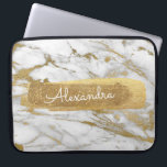 Capa Para Notebook Dourado e mármore com folha de ouro e brilho<br><div class="desc">Dourado e mármore com folha de ouro e caso de nome de monograma elegante brilhante. Este caso pode ser personalizado para incluir seu primeiro nome.</div>
