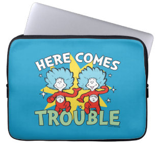 Capa Para Notebook Dr. Seuss Coisa Um Coisa Dois Aqui Vem o Problem