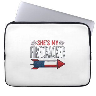 Capa Para Notebook Ela é Meu Fogos de Artifício Casal Patriótico Desi