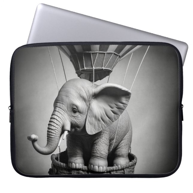 Capa Para Notebook Elefante bebê em balão de ar quente (Frente)