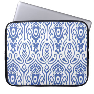 Capa Para Notebook Embroidery ikat: padrão étnico uniforme.