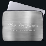 Capa Para Notebook Empresas de Monograma Metálico Silver Professional<br><div class="desc">Mala de Promocional de Monograma Ilegante Isolada Moderna Composição e Bela de Cabelo Salon Faux Metálico Ilegante Monograma Bag ou Promocional de Capa (promo). Este gabinete de computador profissional de classe pode ser personalizado para incluir seu nome de assinatura de script monograma e sua profissão ou posição de cargo.</div>