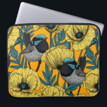 Capa Para Notebook Erva de fada e papoila em amarelo<br><div class="desc">Erva de fada e papoila,  padrão sem costura desenhado no Illustrator.</div>