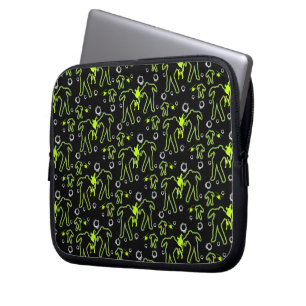 Capa Para Notebook Escola de Zumbis para Meninos