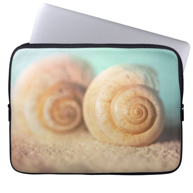 Capa Para Notebook Escudos do nautilus na praia (Frente)