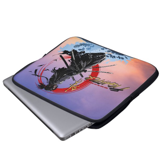 Capa Para Notebook Espadachim | 38 cm (Frente Inferior)