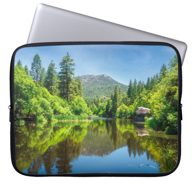 Capa Para Notebook Espelho da Floresta: Lago Fulmor (Frente)