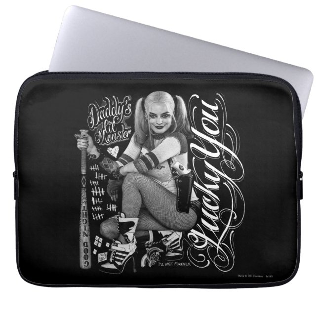 Capa Para Notebook Esquadrão Suicida | Harley Quinn Tipografia Foto (Frente)