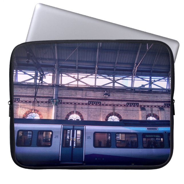 Capa Para Notebook Estação de trem de Manchester (Frente)