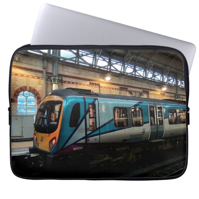 Capa Para Notebook Estação de trem de Manchester (Frente)