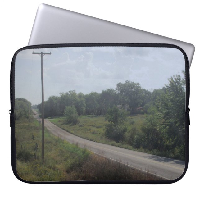 Capa Para Notebook Estrada Rural Suave (Frente)