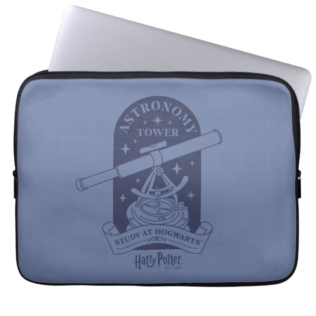 Capa Para Notebook Estudo na Torre Astronômica HOGWARTS™ (Frente)