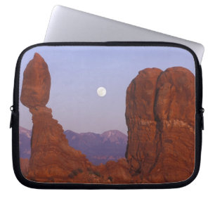 Capa Para Notebook EUA, Utah, Arches NP, Lua Cheia Nascente em