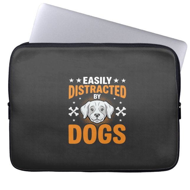 Capa Para Notebook Facilmente Distraído Por Cães (Frente)