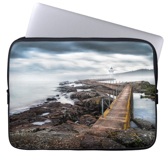 Capa Para Notebook Faróis | Farol Grand Marais Minnesota (Frente)