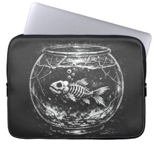 Capa Para Notebook "Fazendo Grande" - Peixe Dourado por BurnsInHell
