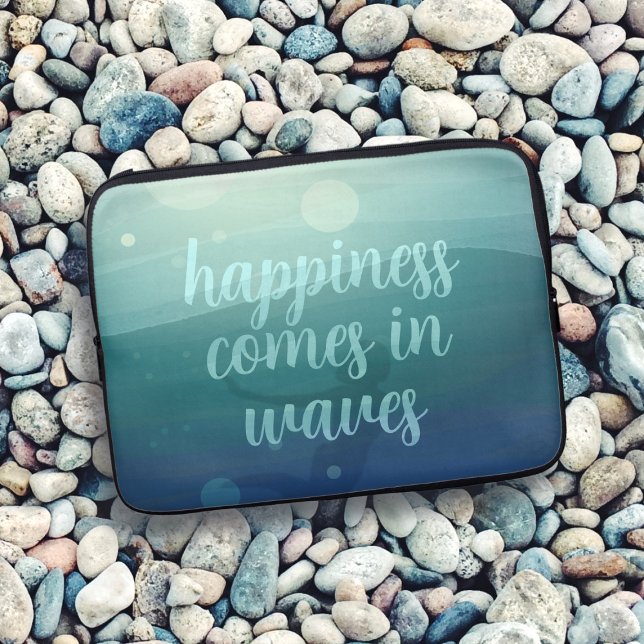 Capa Para Notebook Felicidade da Sereia Teal vem em Ondas personaliza (Happiness does come in waves. A fun teal mermaid themed laptop sleeve just for you)
