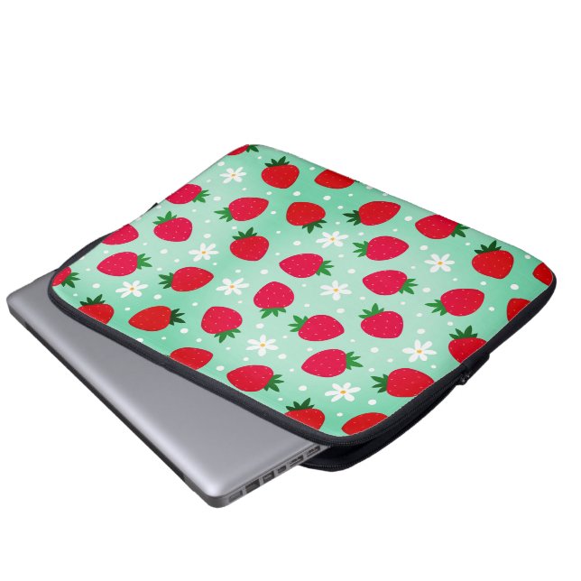 Capa Para Notebook Festa de aniversário de flores de Morango Vermelho (Frente Inferior)