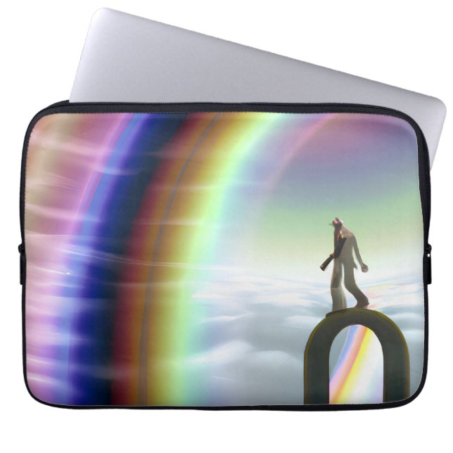 Capa Para Notebook Figura Misteriosa no Portal Inter-Dimensional (Frente)
