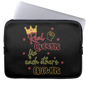 Capa Para Notebook Filas reais consertam as corvos uns dos outros