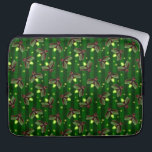 Capa Para Notebook Fireflies<br><div class="desc">A Whimsical Green With Fireflies Laptop Sleeve For Traveling</div>