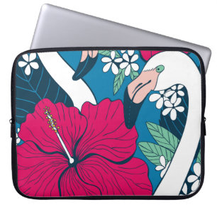Capa Para Notebook Flamingos Tropicais: Fundo de Hibiscus Plumeria.