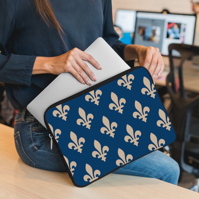 Capa Para Notebook Fleur de Lis Pattern, Royal French, Cream on Blue (Criador carregado)